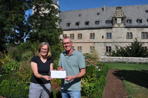 Erlös der Pflanzen-Tausch-Börse fließt in das neue Feuerwehrgerätehaus in Wewelsburg 